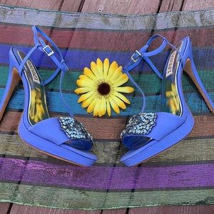 💎 BADGLEY MISCHKA; Jeweled Sky Blue platform strappy heels, Sz. 8